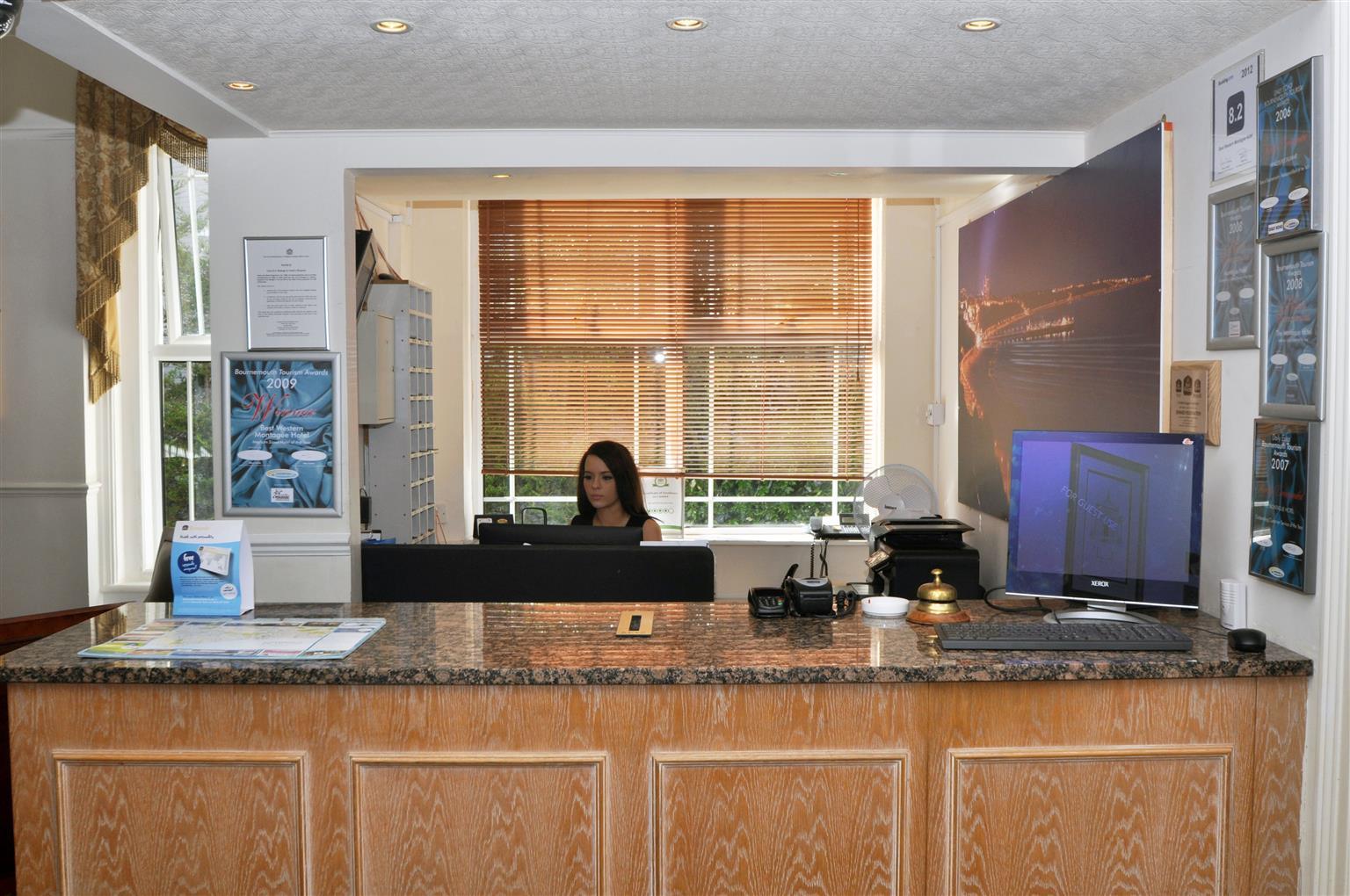 Montague Hotel Μπόρνμουθ Εξωτερικό φωτογραφία