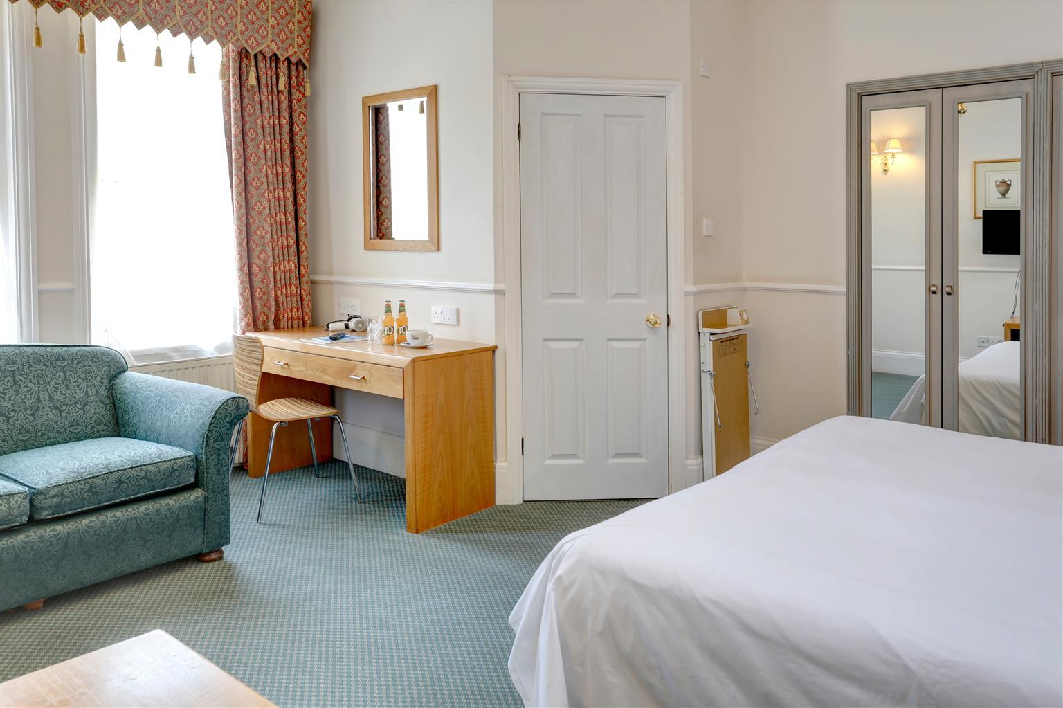 Montague Hotel Μπόρνμουθ Εξωτερικό φωτογραφία